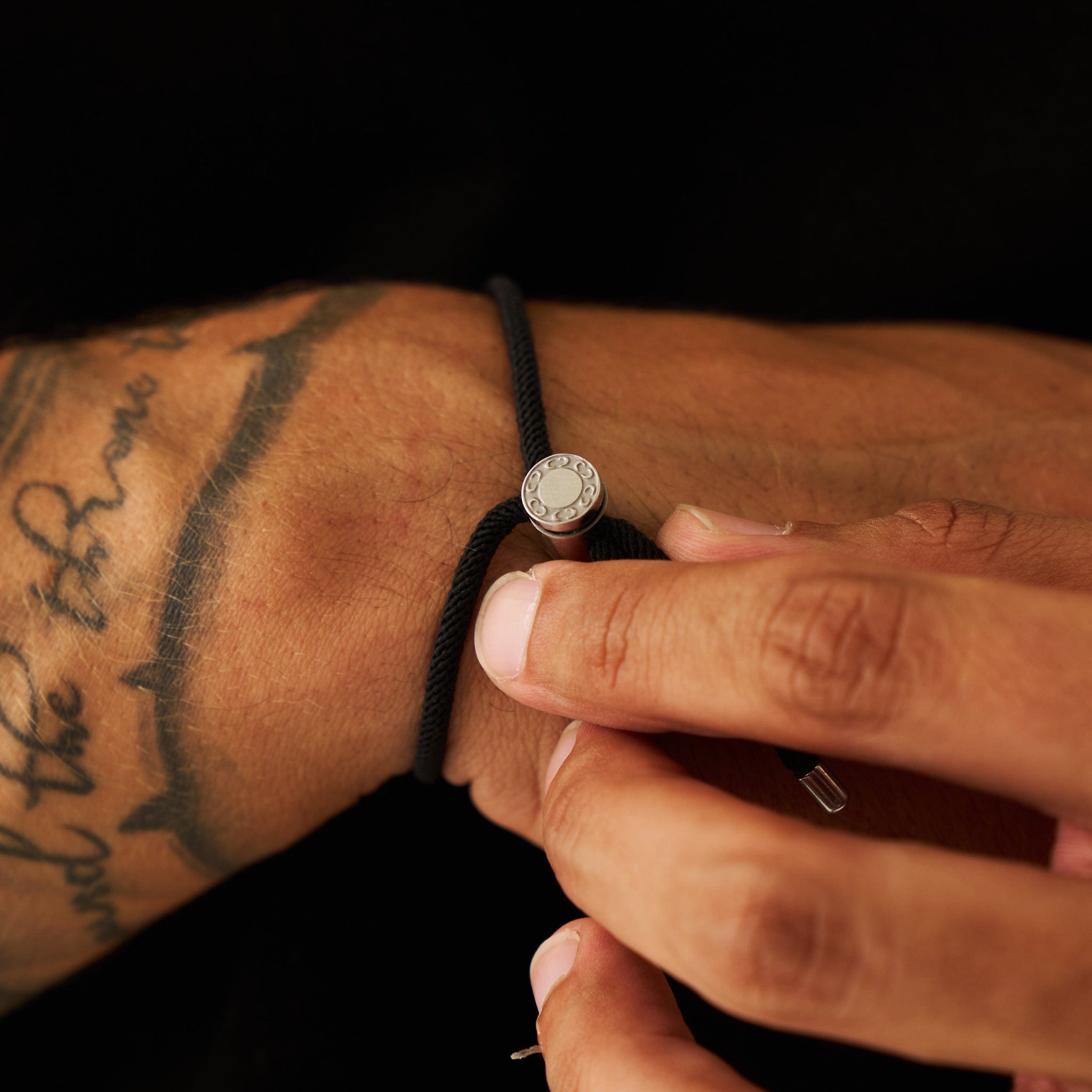 Black Cord Toggle Bracelet (Silver)